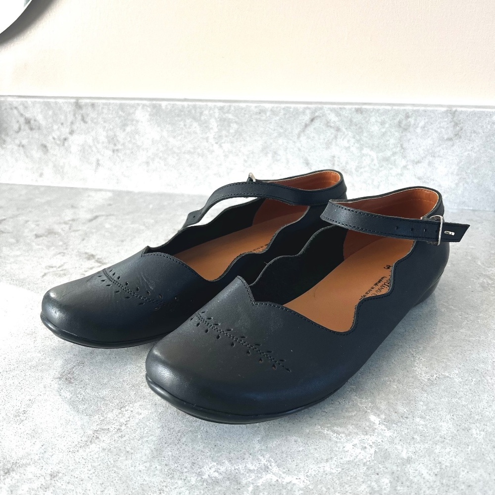 Genuine leather Adelise & Co black Mary Jane flats